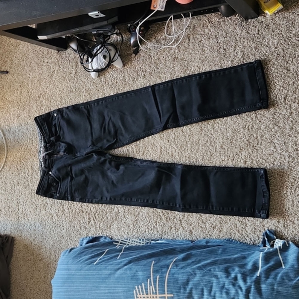 Jeans - Picture 2 of 4